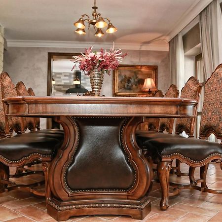 Villa Carolus-Luxurious Istrian Villa Barat  Zewnętrze zdjęcie