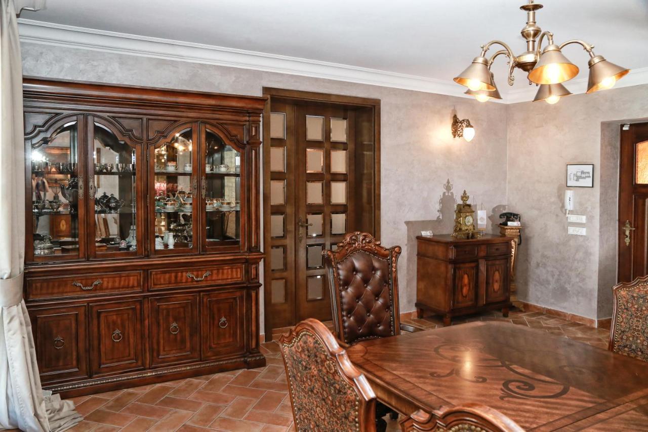 Villa Carolus-Luxurious Istrian Villa Barat  Zewnętrze zdjęcie