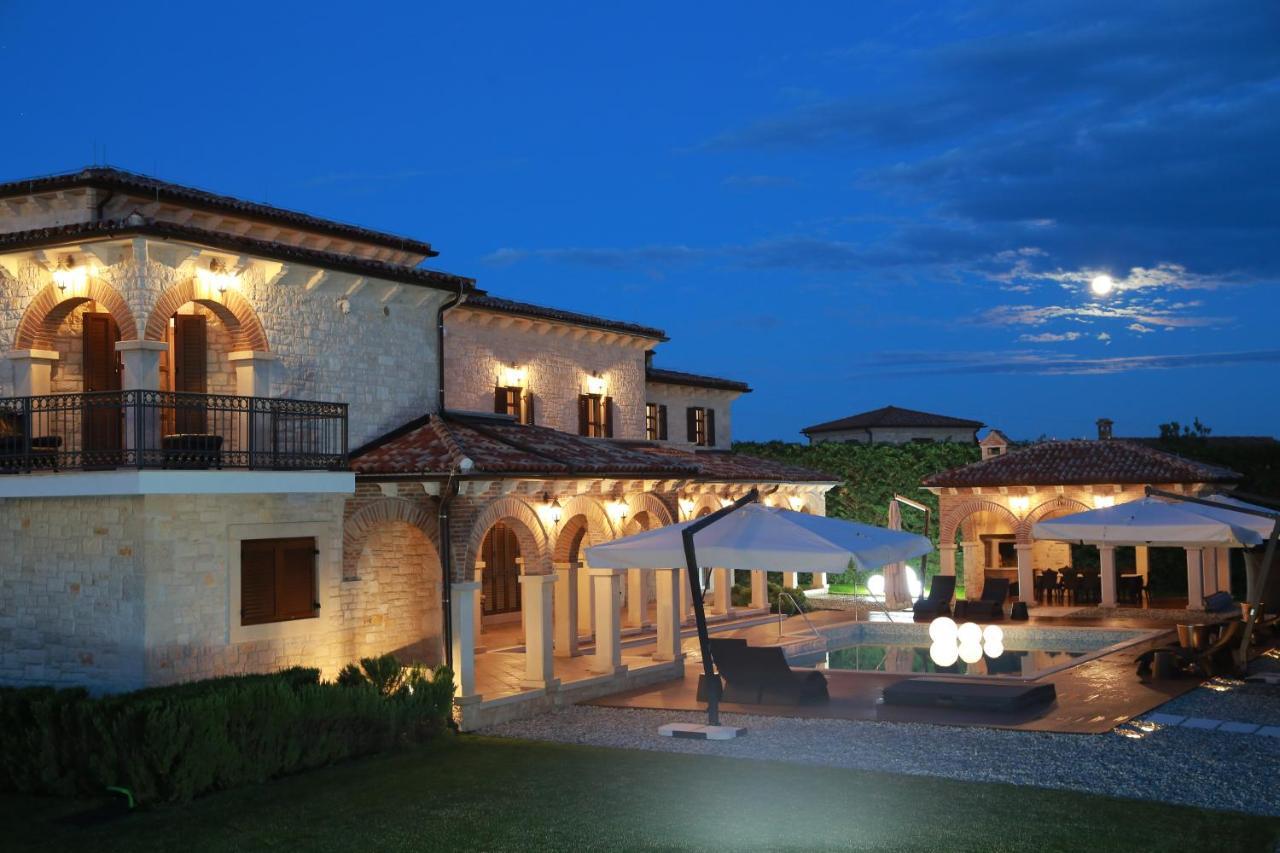 Villa Carolus-Luxurious Istrian Villa Barat  Zewnętrze zdjęcie