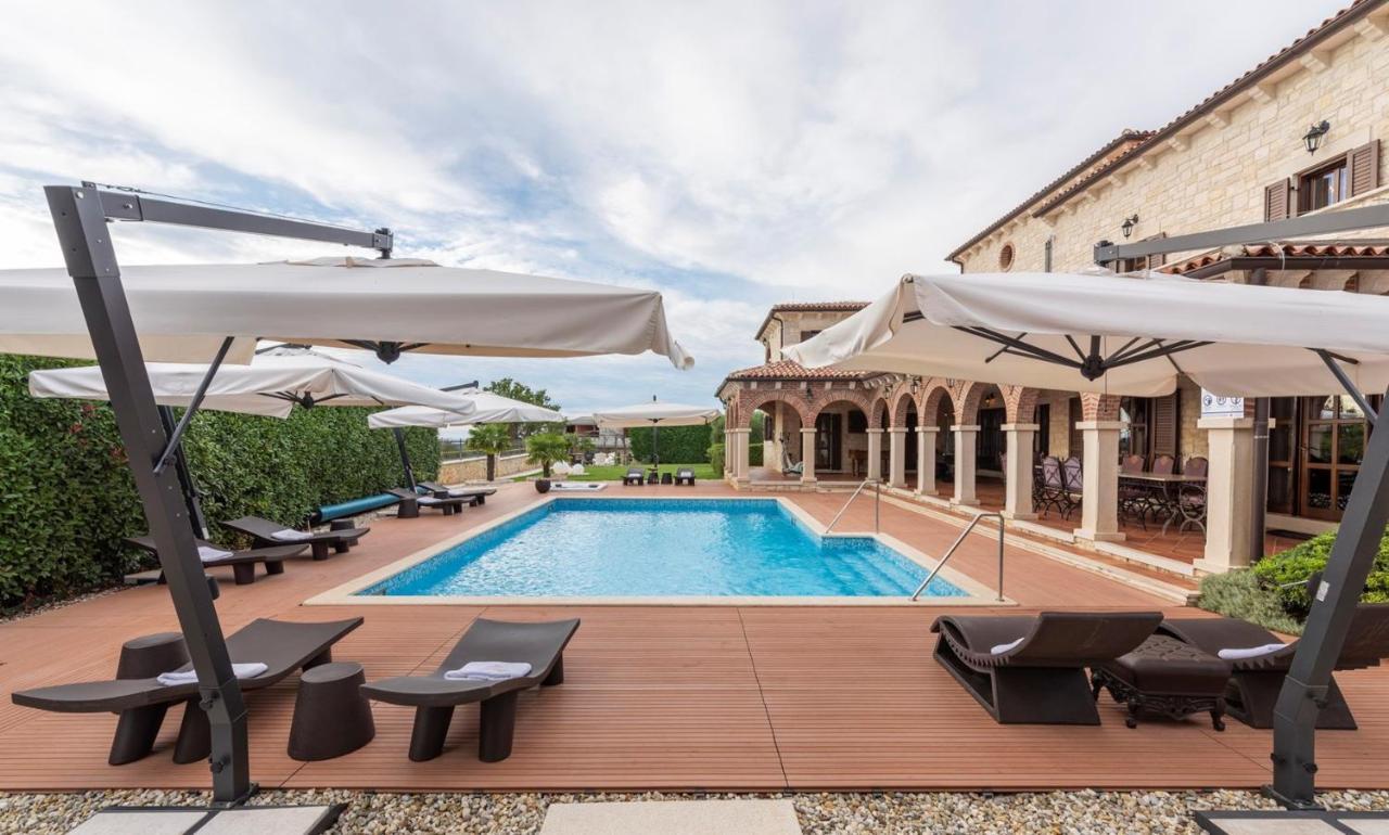 Villa Carolus-Luxurious Istrian Villa Barat  Zewnętrze zdjęcie